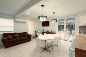 170Keppel Plantation House Bathurst